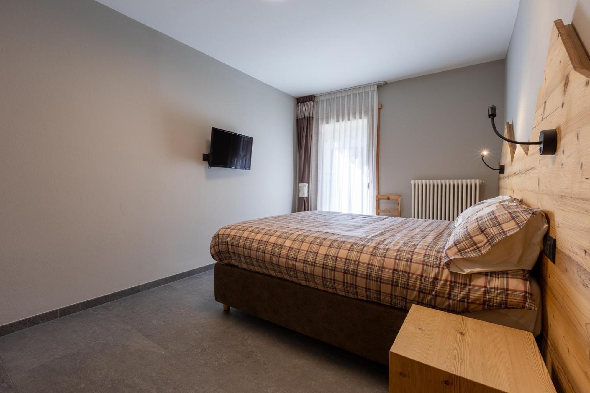 Bluebell Apartments Livigno Extérieur photo